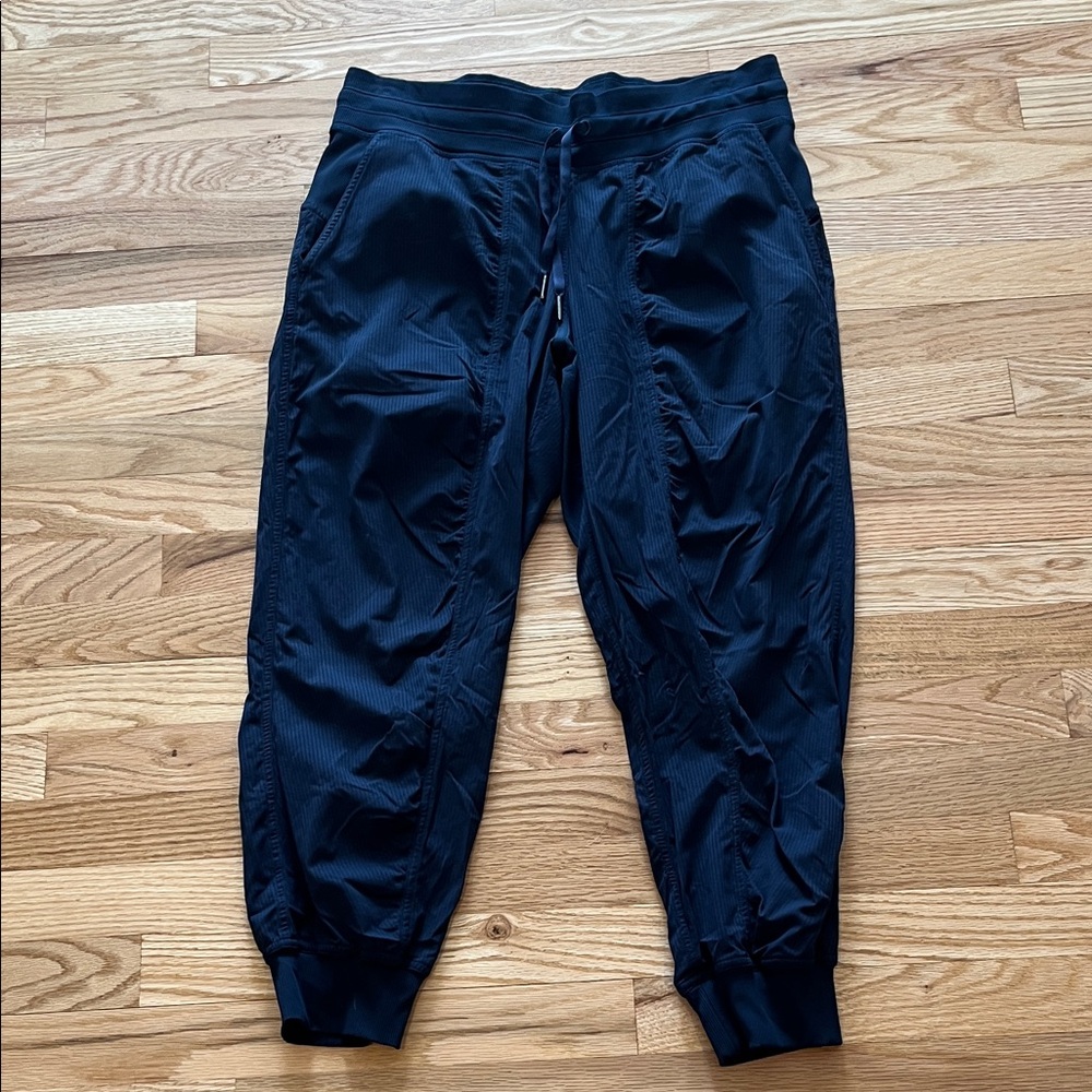lululemon athletica Navy Dance Cropped Jogger Pants